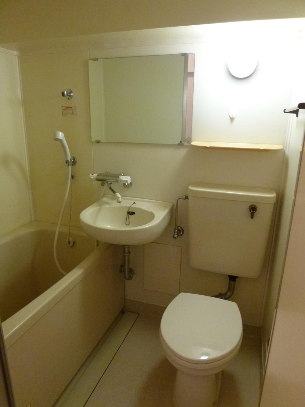 Bathroom. Indoor (July 2013) Shooting