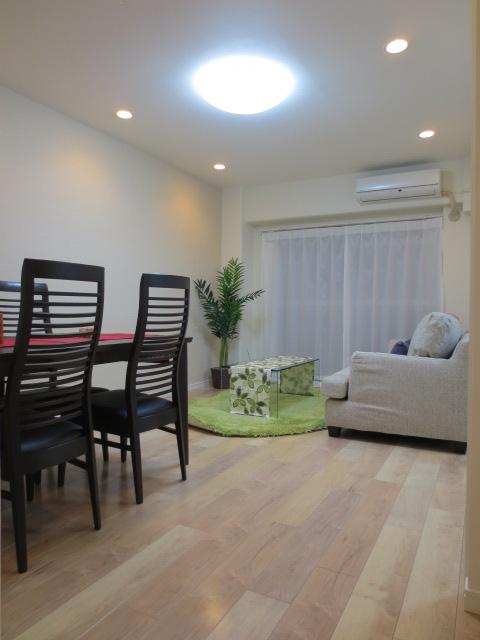 Living. LDK13.6 tatami