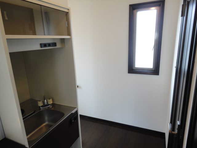 Supermarket. Maibasuketto Kamiikedai store up to (super) 695m