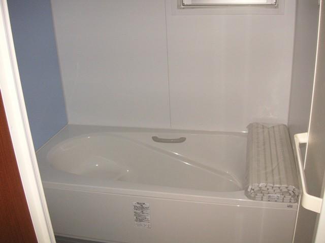 Bathroom. Indoor (11 May 2013) Shooting