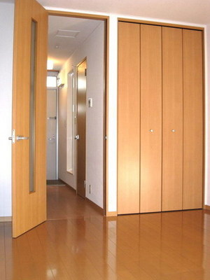 Other room space. Clean room