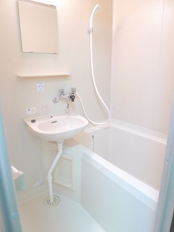 Bath. bus ・ Restroom