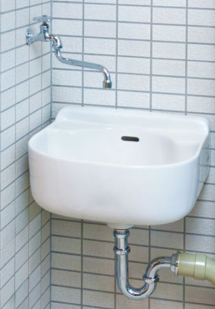 Other.  [Slop sink] balcony ・ To a private terrace, Set up a convenient slop sink to the watering of the washing and gardening, such as a children's athletic shoes. (More than the published photograph of the same specifications)