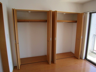 Receipt. Plenty of storage space