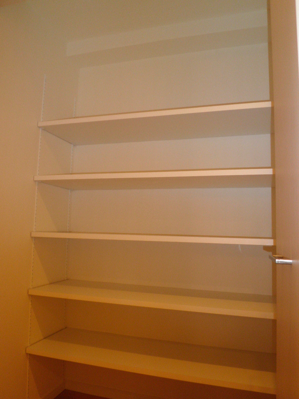 Receipt. aisle Receipt