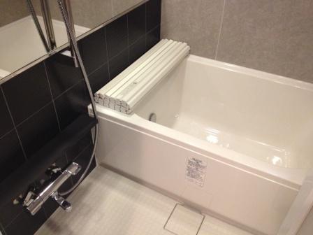 Bathroom. Indoor (12 May 2013) Shooting