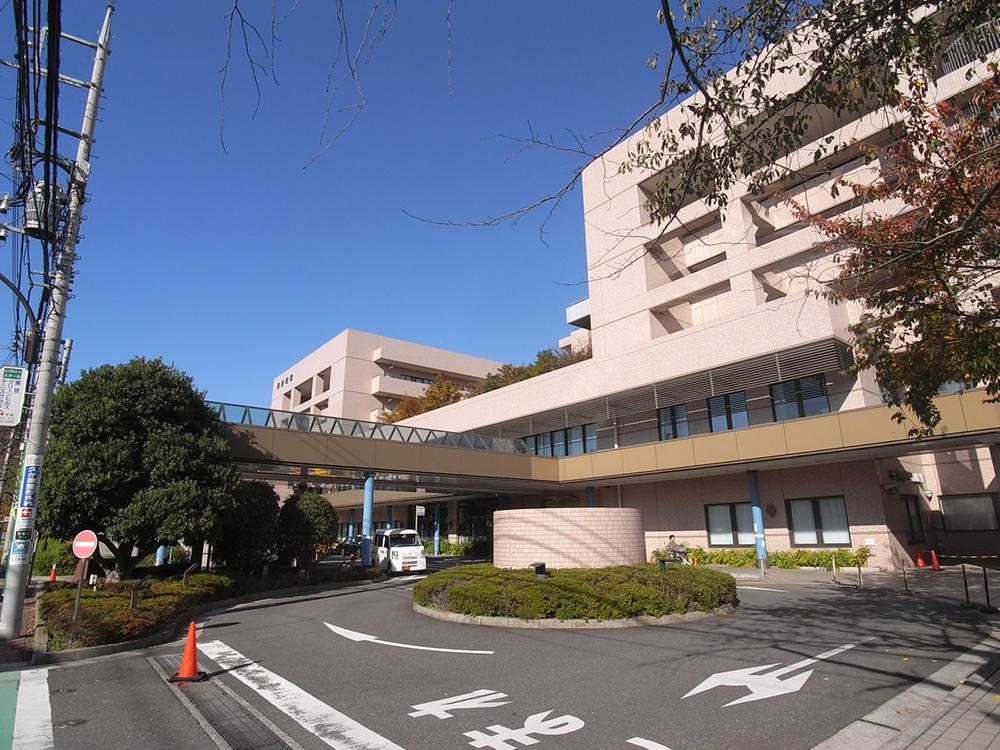 Hospital. 550m to Ebara hospital