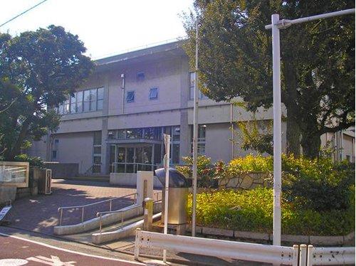 library. 290m to Ota Ward Daejeon Library