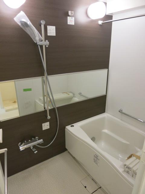 Bathroom. New exchange to popular models