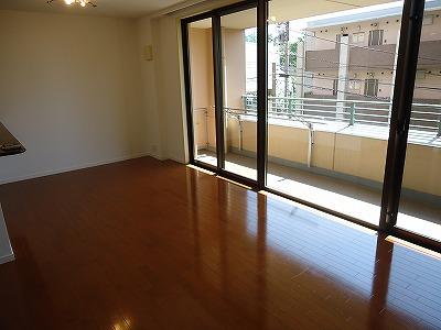 Living. LDK17.9 Pledge with a floor heating