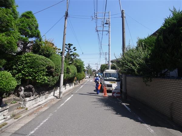 Local photos, including front road. Front road 2013 / 05 shooting