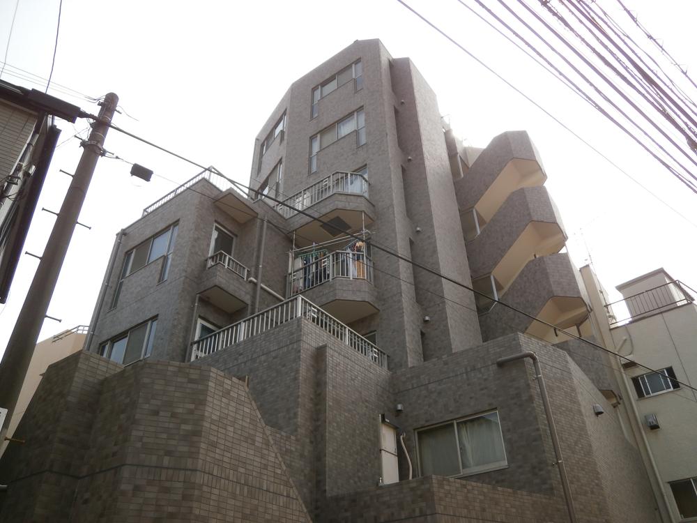 Local appearance photo. Local (August 2013) Shooting