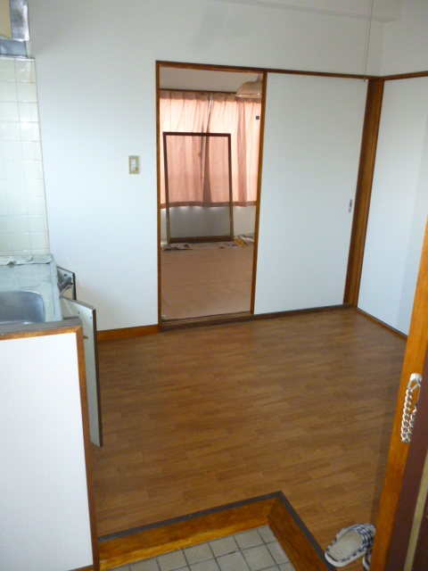 Living and room. Dining kitchen