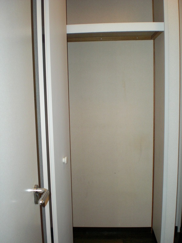 Receipt. Hallway storage