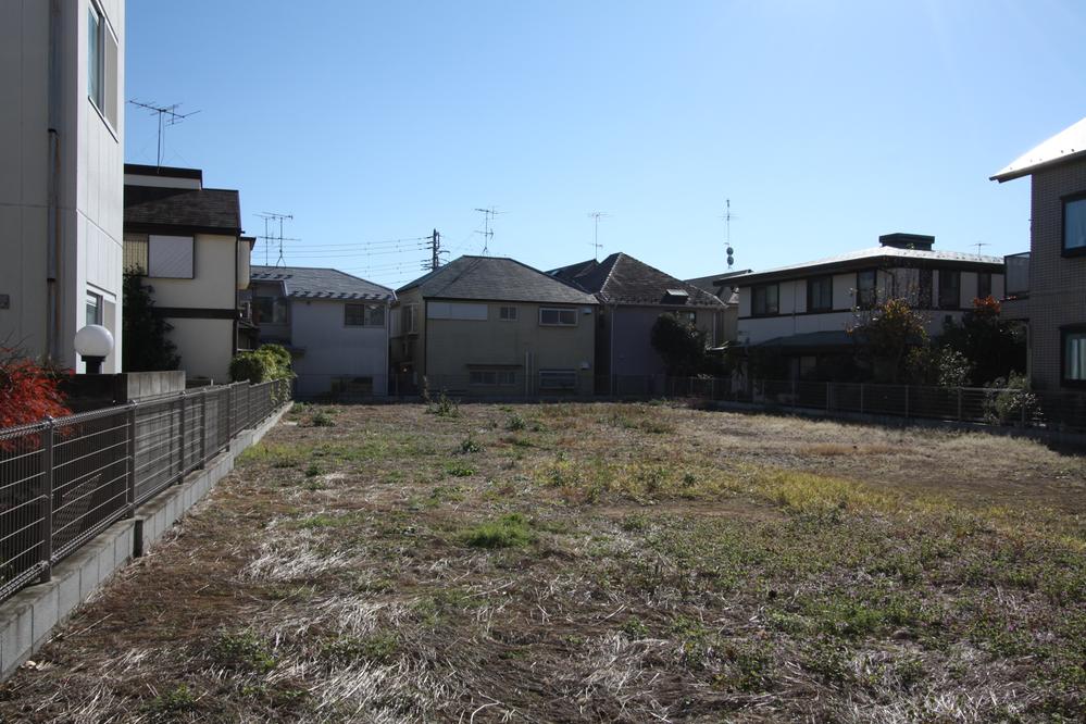 Local land photo. Local (11 May 2013) Shooting