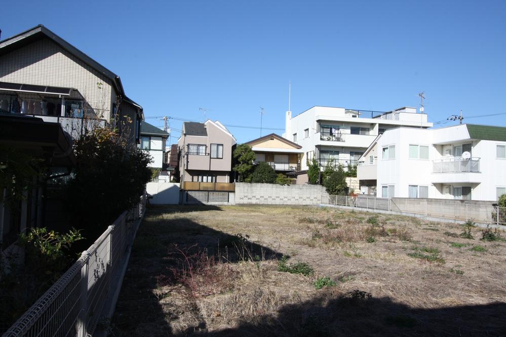 Other local. Local (11 May 2013) Shooting