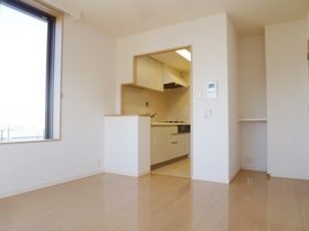 Living and room. Living space ・ Two-sided lighting