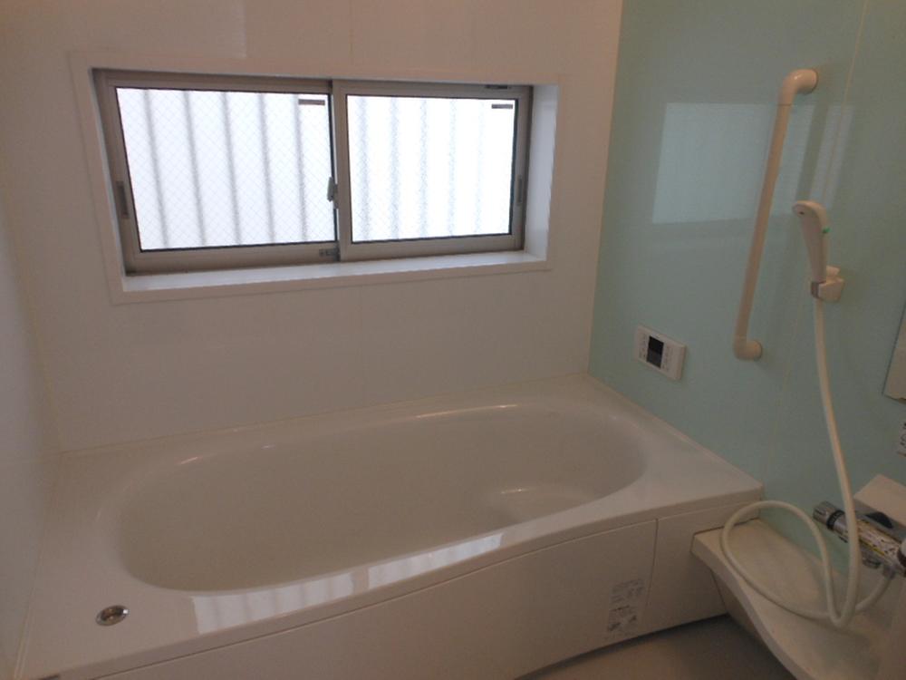 Bathroom. Sale main construction cases