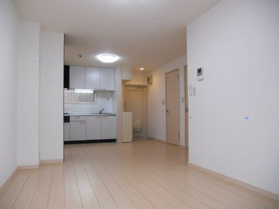 Living and room. 1LDK recommended for newlyweds