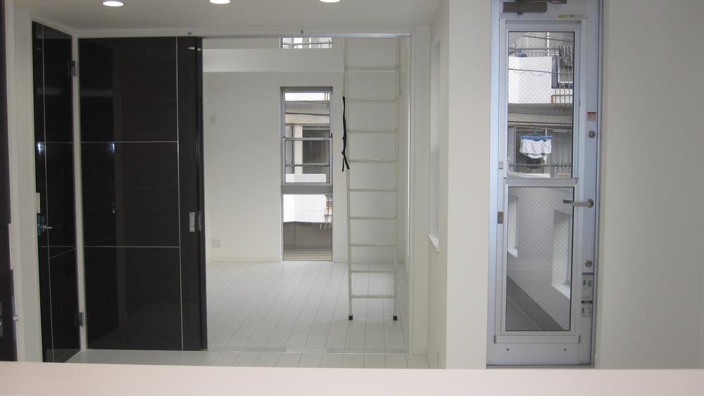 Living. Indoor (12 May 2013) Shooting