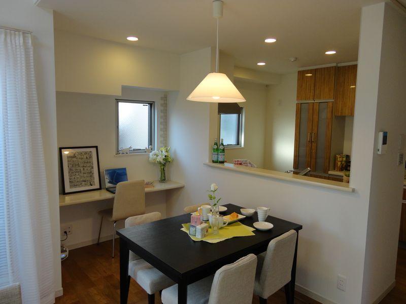 Living. Living 17.75 Pledge, The quiet and comfortable retirement free from worldly cares live is the breadth. Living is appropriate to the location of the family reunion. 