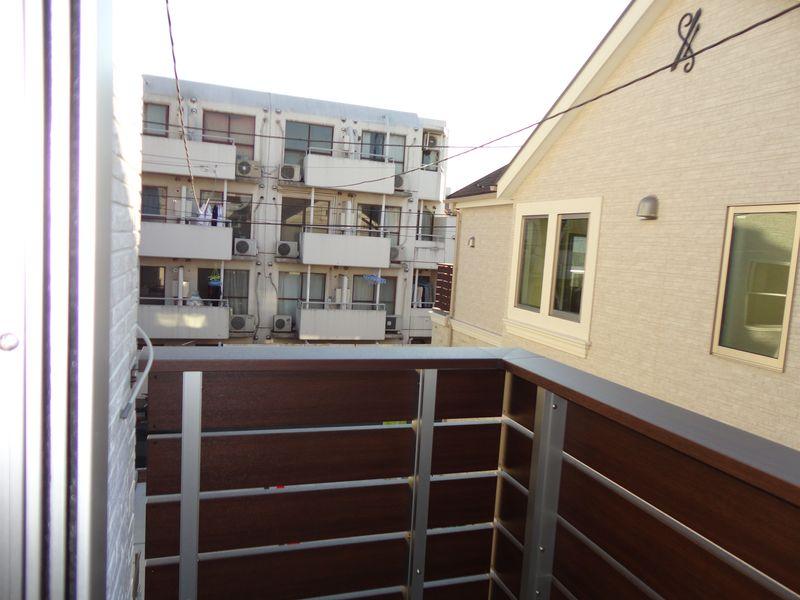 Balcony. Also put a little thing on the balcony space. 