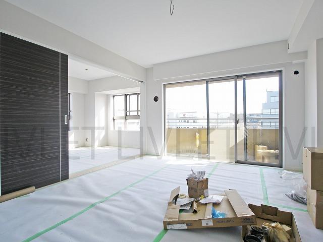 Living. View good bright living