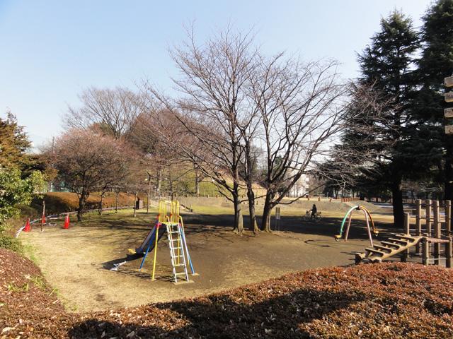 park. 1297m to Tamagawa Noge-cho Park