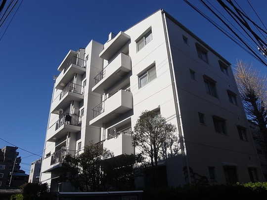 Local appearance photo