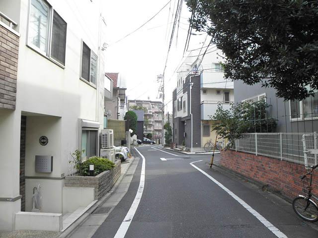 Other local. Frontal road