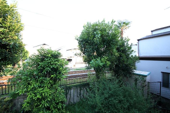 View photos from the dwelling unit