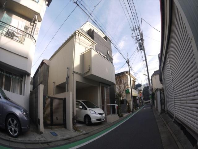 Local appearance photo