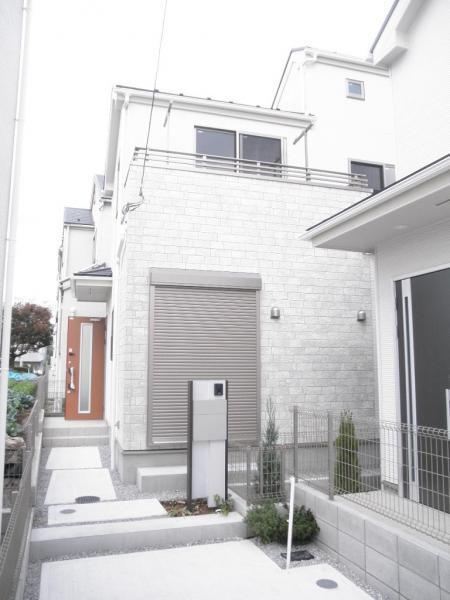 Local appearance photo