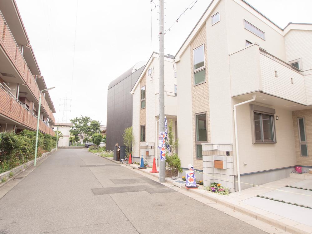 Local appearance photo. (May 2013) Shooting