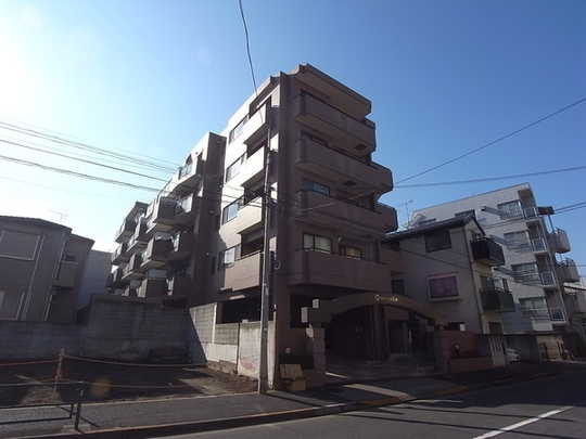 Local appearance photo