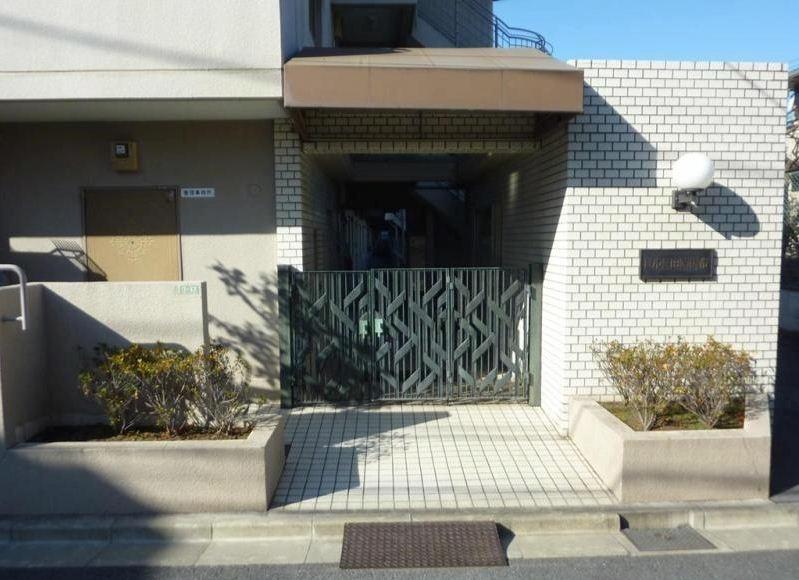 Setagaya-ku, Tokyo Tamazutsumi 1