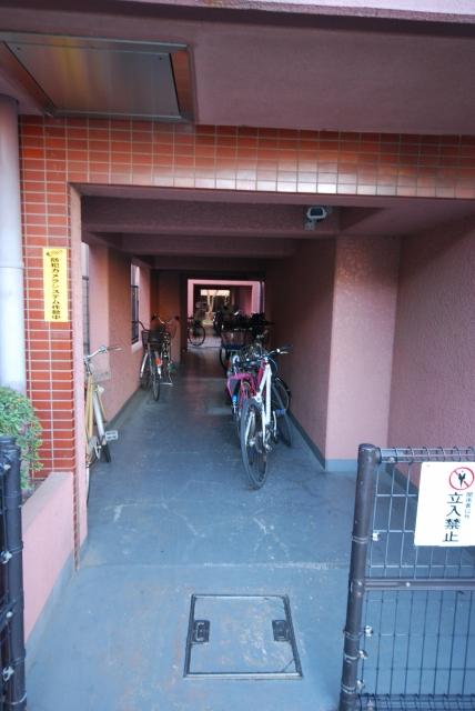 Local appearance photo. Place for storing bicycles