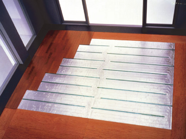 Other.  [TES hot water floor heating] Living a floor heating to warm the room with radiant heat ・ Standard equipment on dining. Dust is also heating-friendly to the body that do not wind-up. (Same specifications)