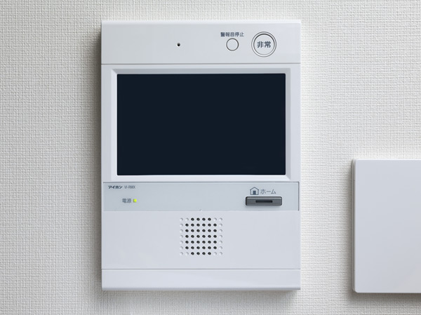 Security.  [Hands-free color monitor intercom] While are in the room, It is safe because the visitor can see in the video of the color. (Same specifications)