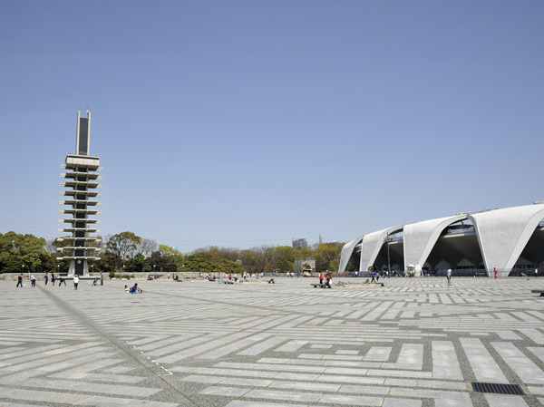 Surrounding environment. Komazawa Park baseball field, Tennis court, Such as cycling and jogging trails are in place, The park to represent the Tokyo that many of the sports-loving people gather. Spend time friendly to be healed in rich natural look. (Komazawa Park ・ About 820m / 11-minute walk)