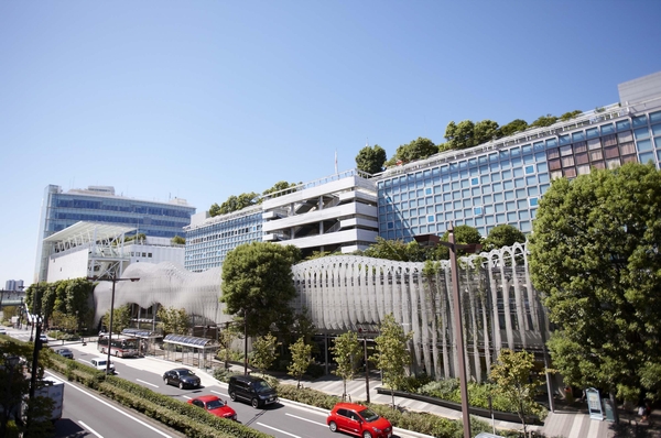 Symbol of Futakotamagawa, Tamagawa Takashimaya S ・ C (about 640m / Located in a position where an 8-minute walk) can be for everyday use