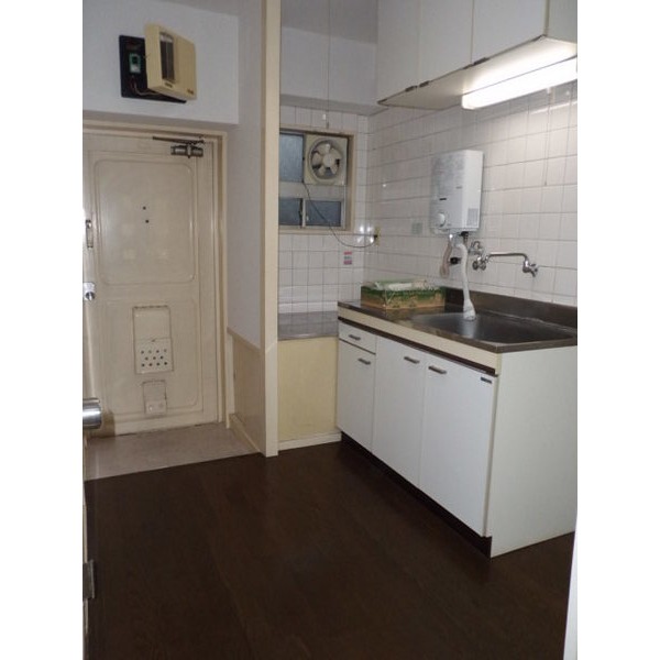 Setagaya-ku, Tokyo Sangenjaya 2