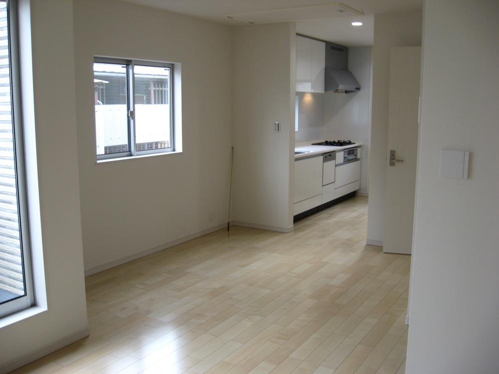 Living. Indoor (11 May 2013) Shooting