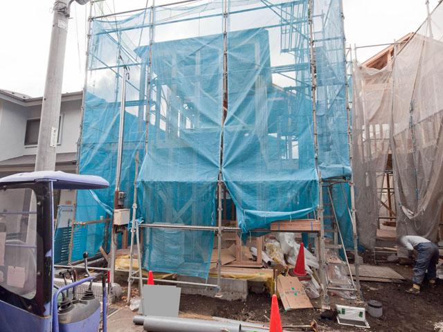 Local appearance photo. Local (12 May 2013) Shooting