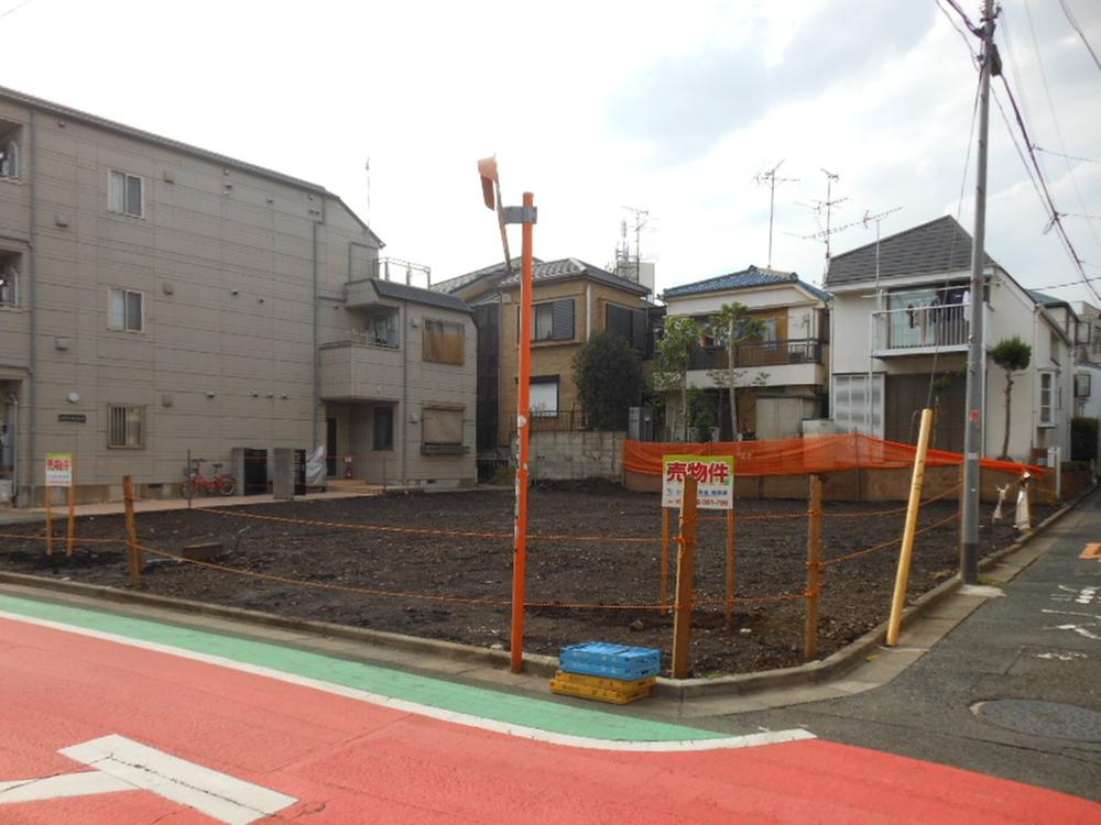 Local appearance photo