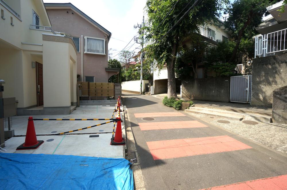 Local photos, including front road. Local Photos