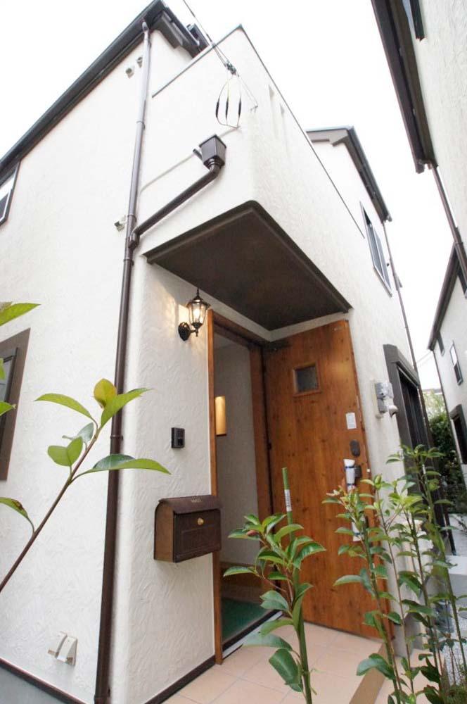 Same specifications photos (appearance). New House for Setagaya Kitakarasuyama 2-chome. All is three buildings site. This photo has become a complete example of construction. Because there is a construction example that you can preview your local, Please feel free to contact. 