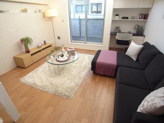 Living. Indoor (12 May 2013) Shooting