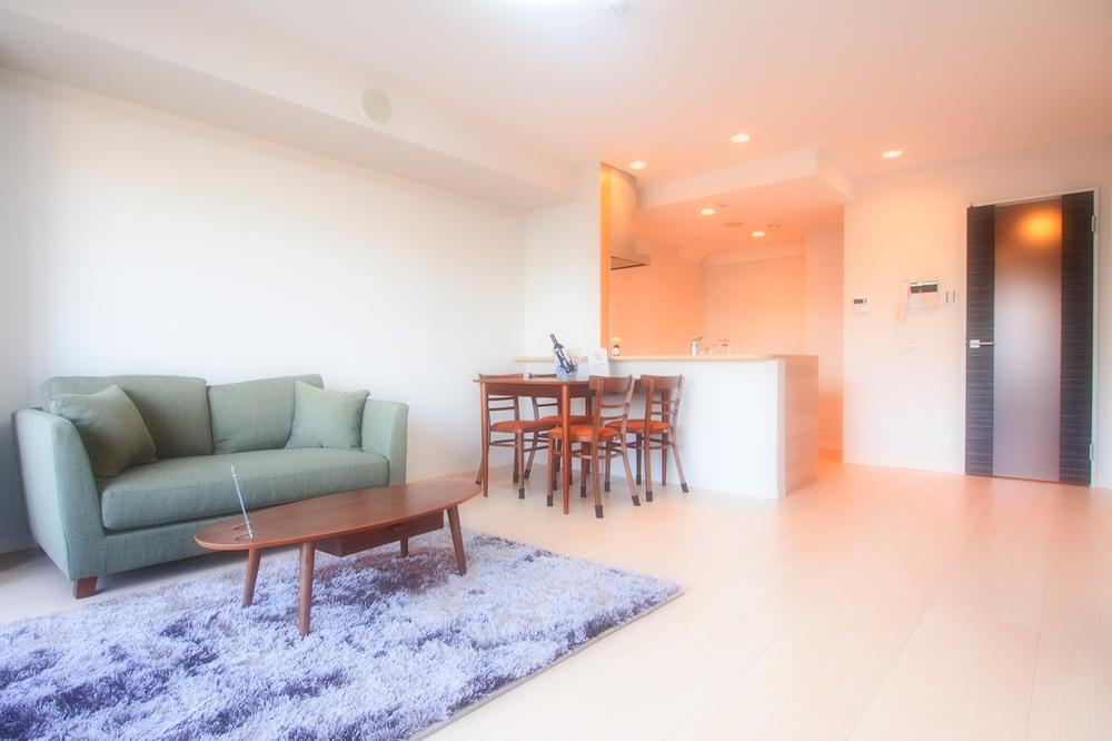 Living. Indoor (12 May 2013) Shooting