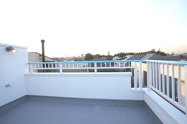 Other. Local front road